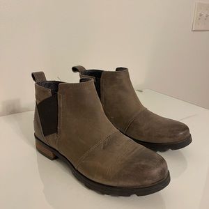 Sorel Chelsea Boot size 8